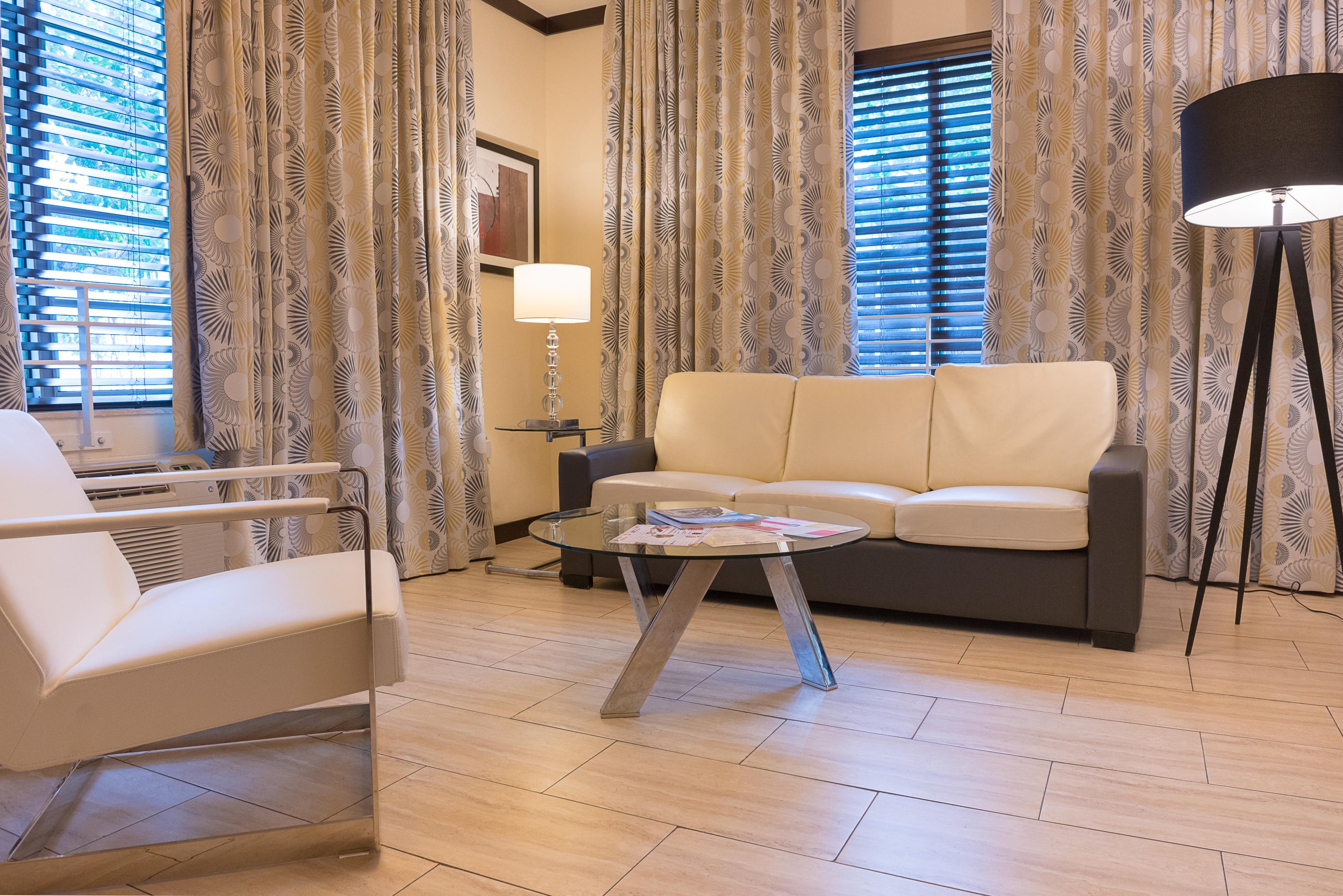 Tradewinds Y Miami Beach
