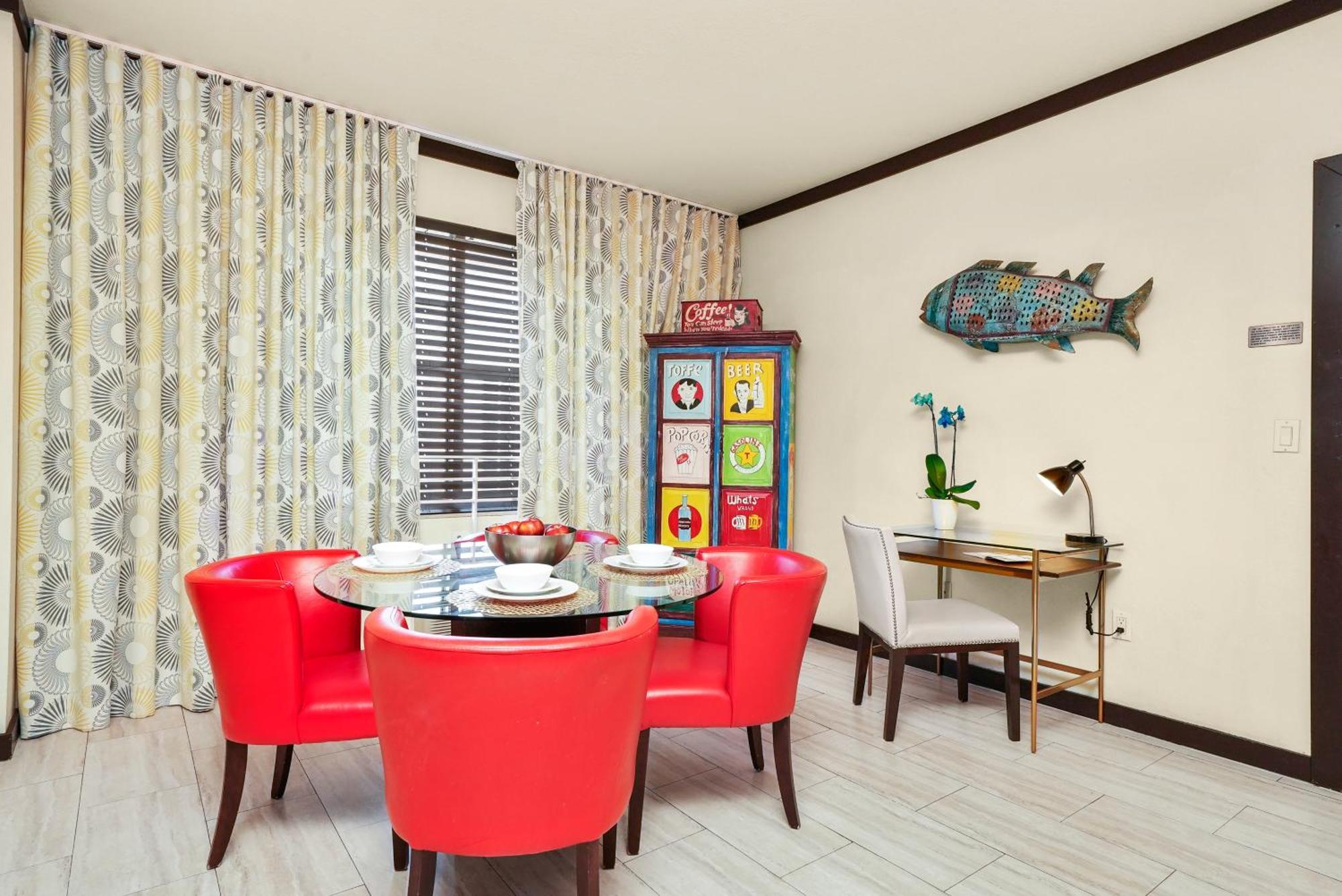 Tradewinds Y Hotel 3*