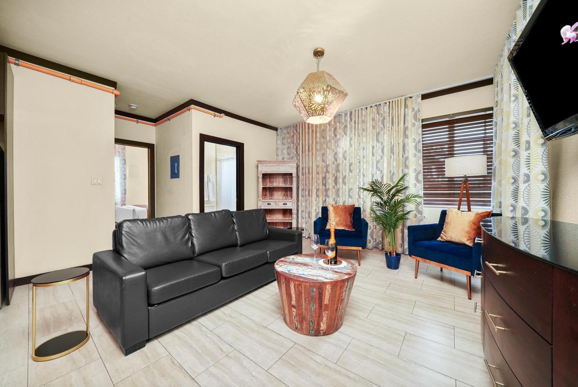 Hotel Tradewinds Miami 3*