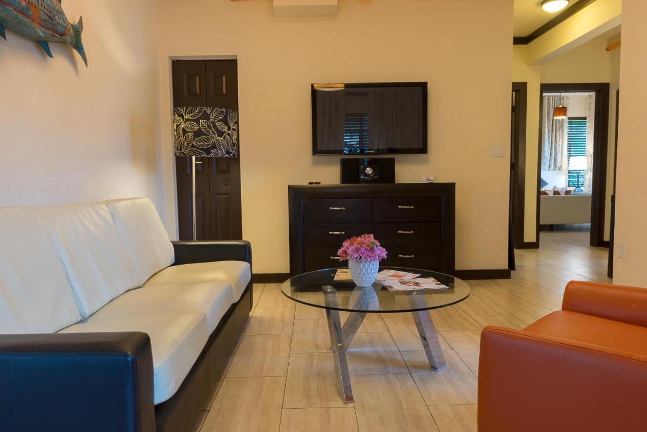 Hotel Tradewinds Y Miami Beach