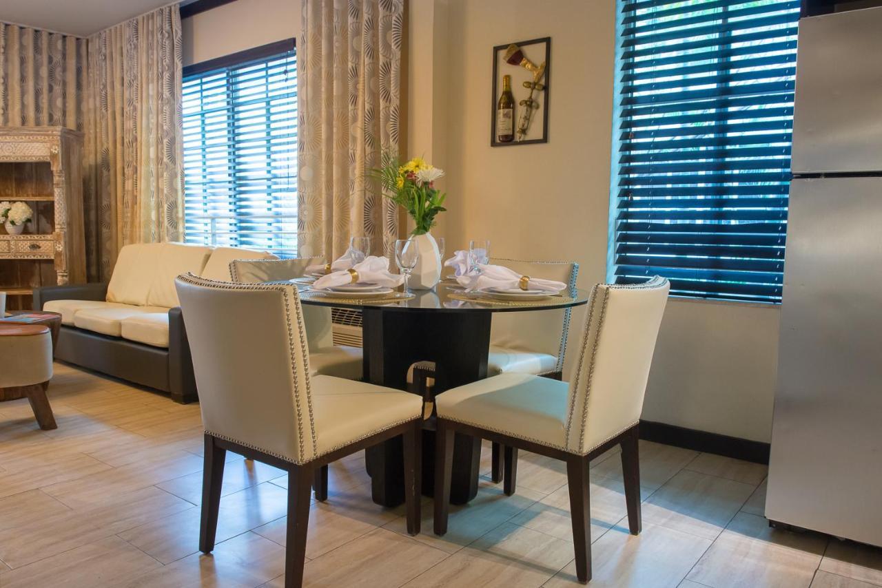 Tradewinds Y Miami Beach