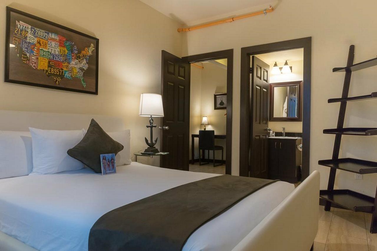 Tradewinds Y Hotel Miami Beach